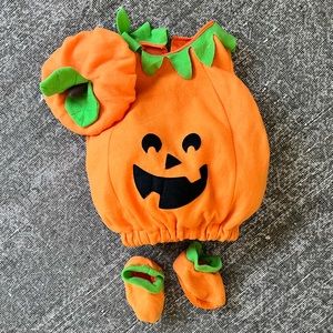 Baby pumpkin costume 6-12 mo